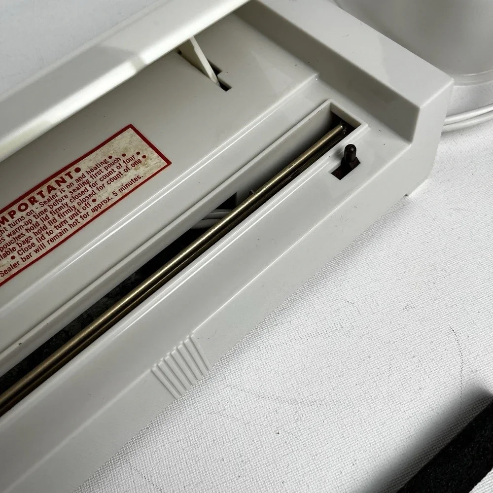 🇺🇸 Vintage Dazey Seal-A-Meal SAM-1 Heat Sealer 1970s‎ NOS Tested USA